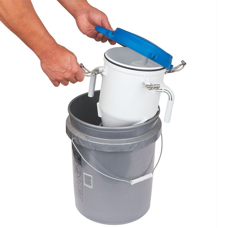 GRACO FastFinish Pressure - Boosted Hopper Gun - GO Industrial - 25D496