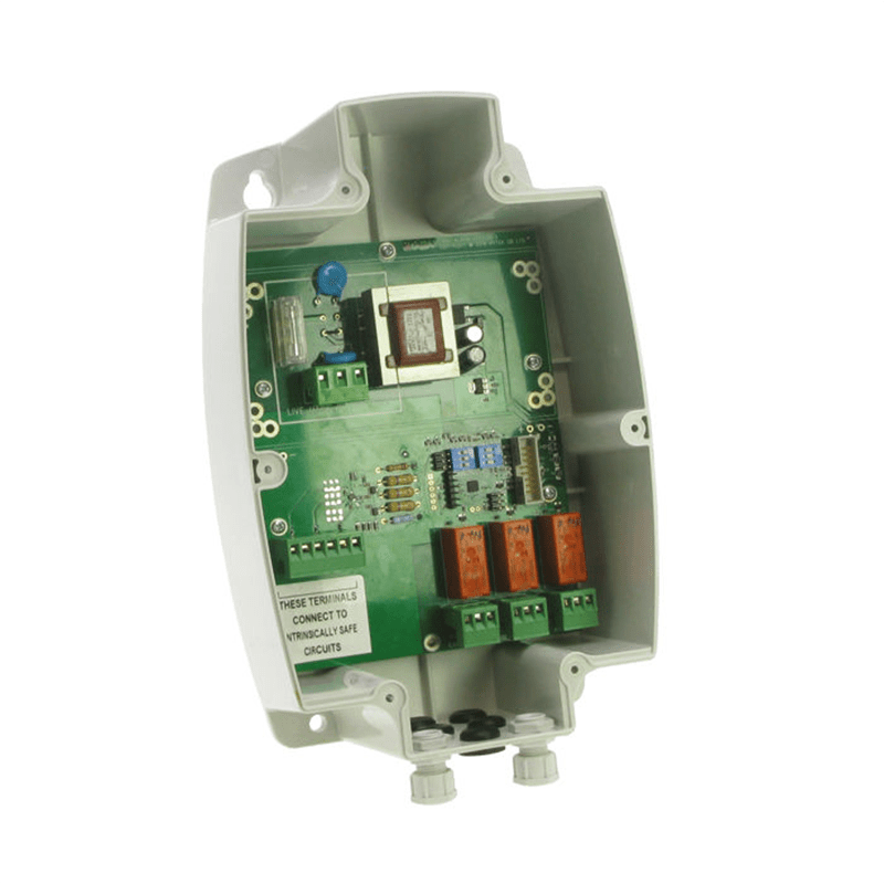 Tank Alarm 240V 3 x Relays, 3 x Float Switches, Xenon Flashing Light, Audible Alarm - GO Industrial - TA3A.PR.K3