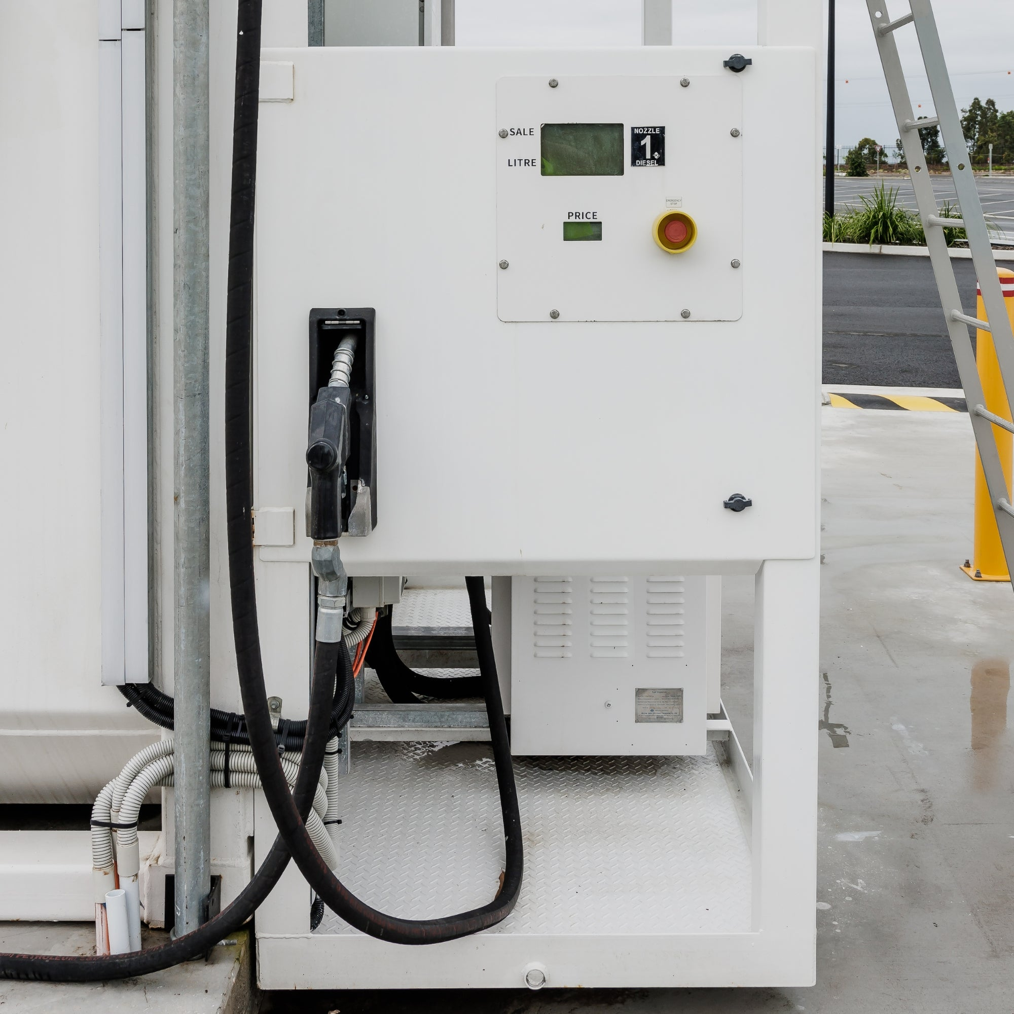 Bowsers & Dispensers | Fluid Handling - GO Industrial