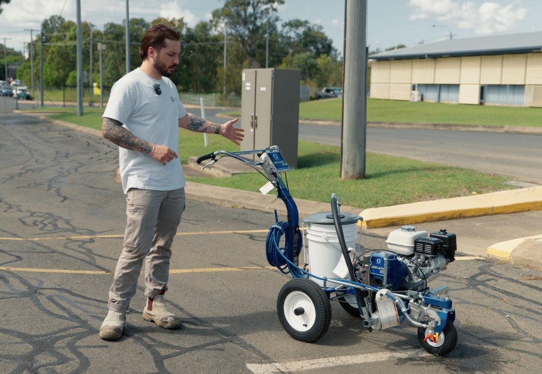 Lightweight All-Rounder | Mechanically bulletproof and simple operation makes the LineLazer 3400 one of our most popular line stripers. Powered by Honda GX120 and the Graco Endurance Piston Pump for ongoing reliability.