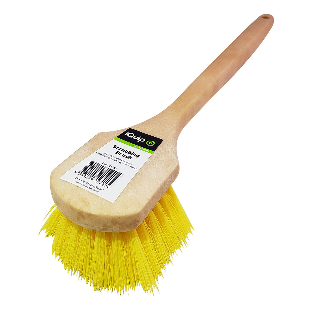 iQuip Long Scrubbing Brush