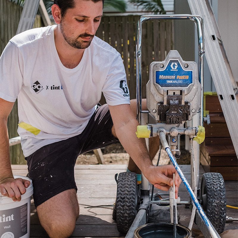 GRACO Magnum ProX19 Electric Airless Paint Sprayer with Essentials Kit - GO Industrial - 17H210 - B